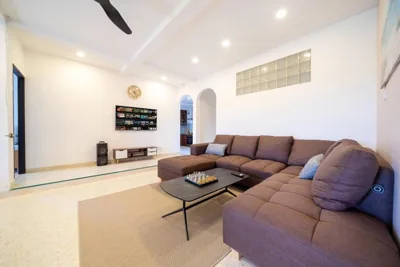Golden Sands Villa only 15 minutes walk to beach – Photos 6